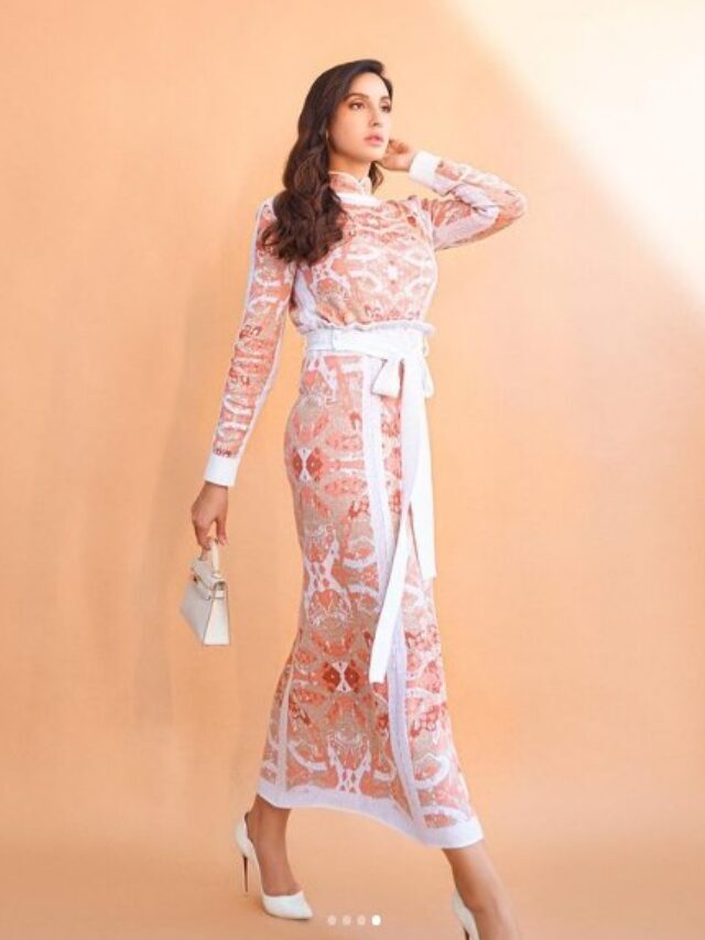 Nora Fatehi ने पीच एंड व्हाइट ड्रेस में बेहद खूबसूरत लग रही