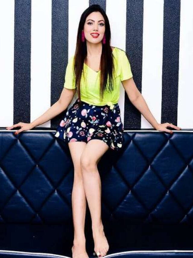 TMKOC: इस शख्स के साथ बबीता जी की तस्वीर वायरल हो रही हैं।